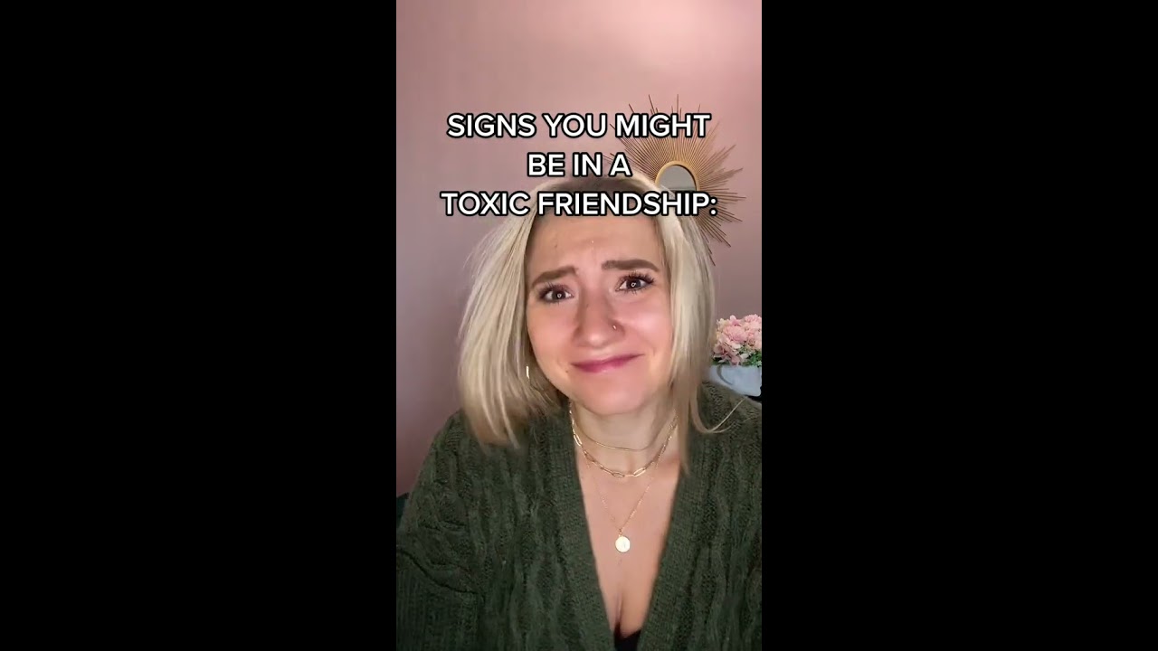 signs you're in a TOXIC FRIENDSHIP #shorts