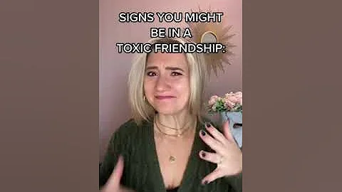 signs you're in a TOXIC FRIENDSHIP #shorts