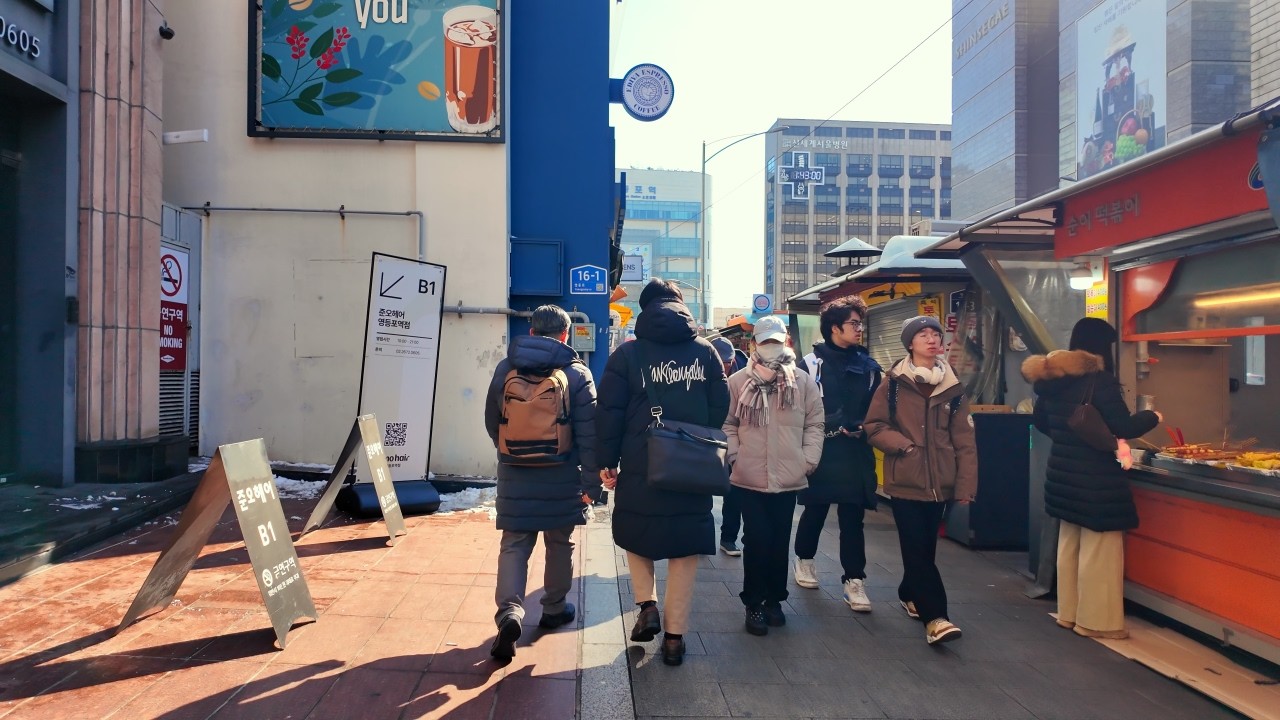 Пешеходная экскурсия по Сеулу | Прогулка по районам Ёндынпо, Сингильдон и Борамаэ | 4K