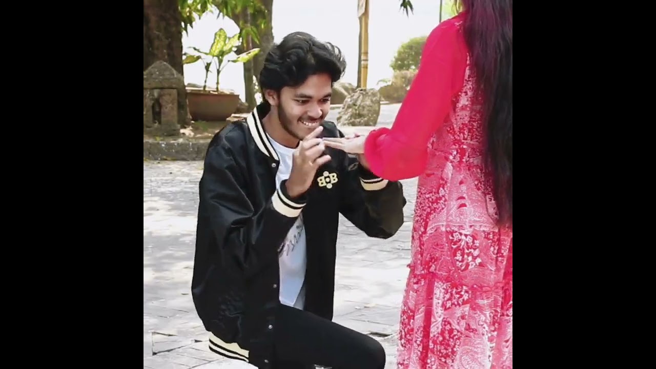 အချစ်မာမျက်စိမပါဘူးကွ....😐 #Geeh