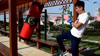 Enhance your boxing skills and fitness level with the 120cm Professional Boxing Punching Bag screenshot 5