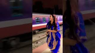 Ddlj Sanjjanaa Galrani