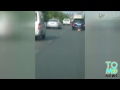 VIDEO: Un homme est filmé trainer un chien enchainé à l’arrière de  sa voiture