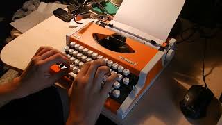 Пишущая / печатная машинка UNIS tbm de luxe | typewriter