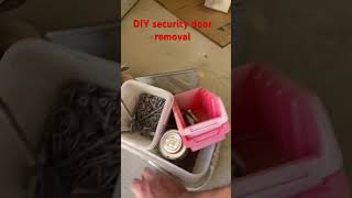 How to remove a security door in one minute/ not for criminals! #diy