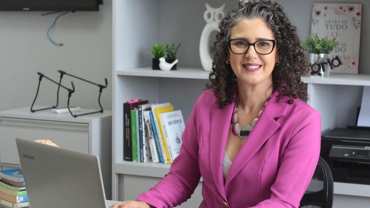 ARIANE MEDINA - MINHA HISTÓRIA