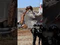 İşgalci İsrail güçleri, Batı Şeria'da Filistinli bir adamın evini yıktı