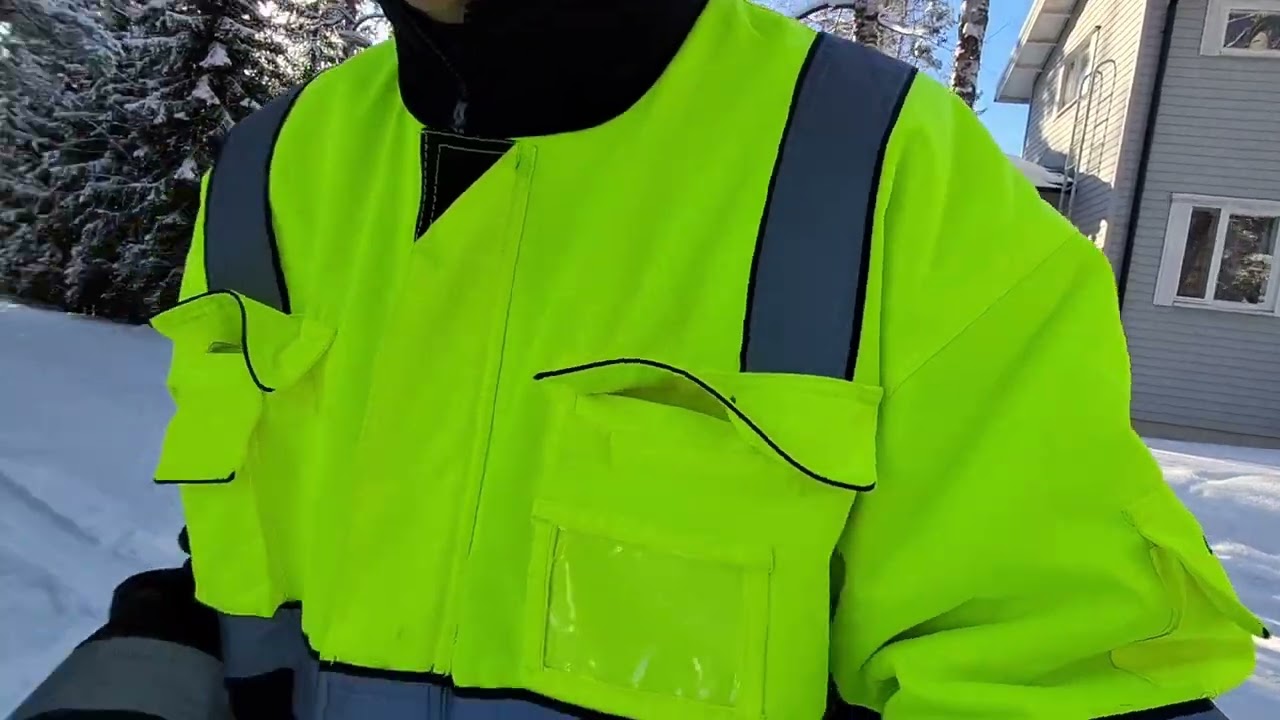 Vallulla aurausta kauniissa säässä!🎉