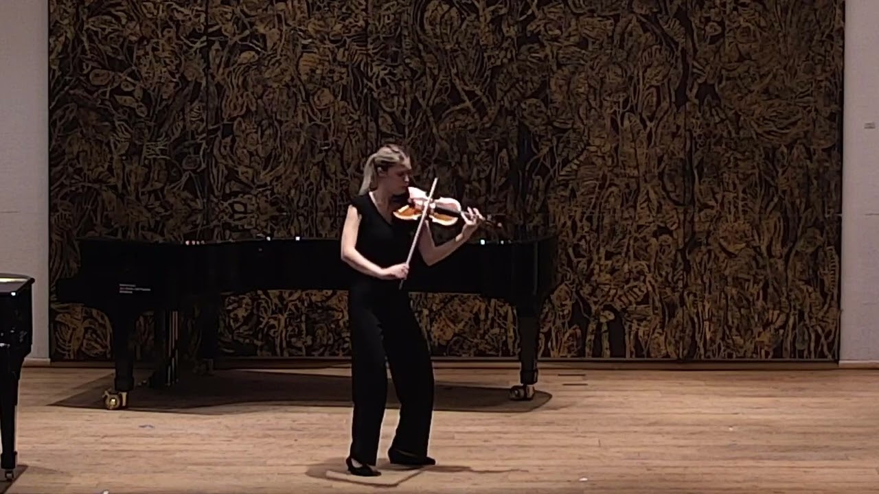Hannah Alber - Sarabande von J. S. Bach Violin Partita Nr. 2 in d-Moll, BWV 1004
