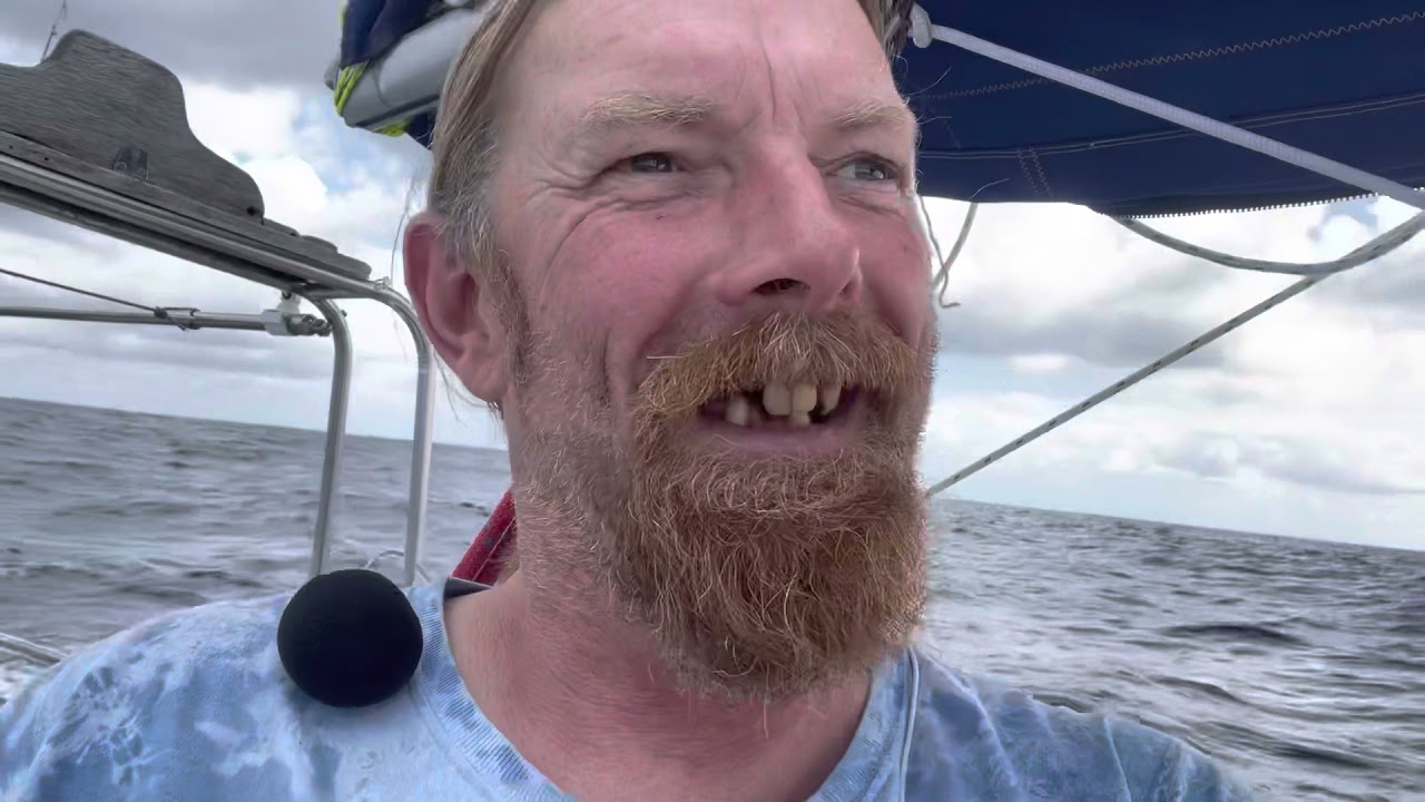 Solo sail from Portugal to Tenerife. Episode 39