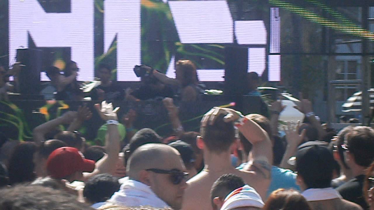 Steve Aoki, Borgore, Datsik @ Raleigh Beach Party!