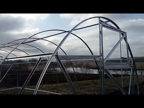 Теплиця Урожайна Складаю теплицю Плюси і Мінуси даної теплиці