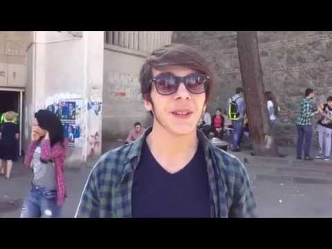 ჩვენ ვკითხულობთ თქვენ?