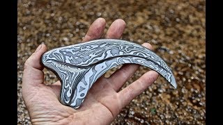 Forging a Damascus Steel Velociraptor Raptor Claw