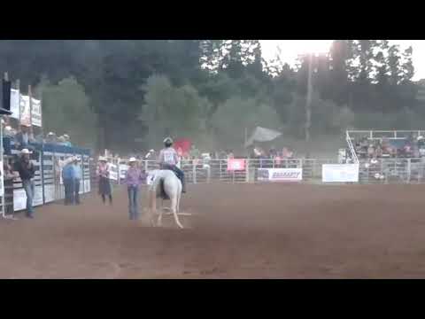 2018 Cottage Grove Rodeo Cow Hide Race Youtube