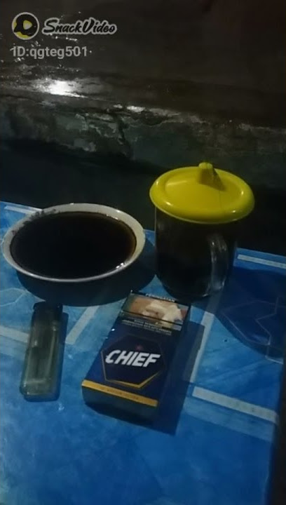ngopi saat hujan