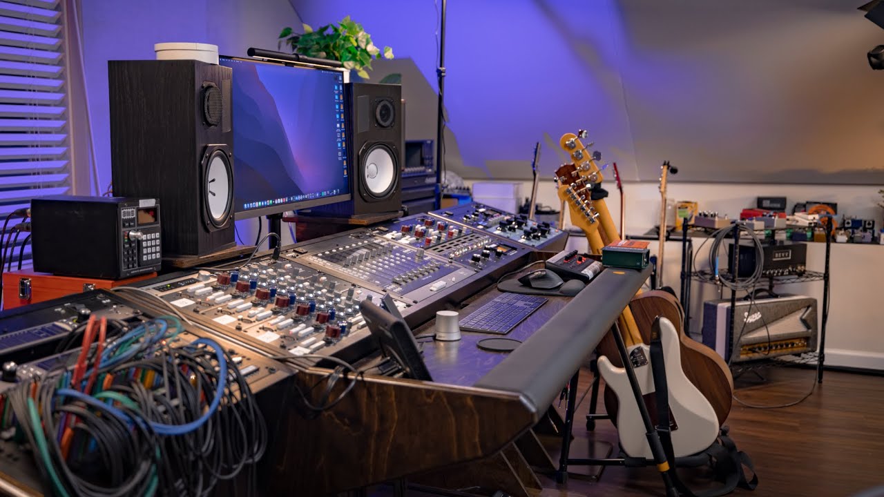 Professional Music Studio Equipment - Compared To Your Home Studio