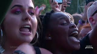 vlc record 2020 08 08 10h22m10s Billie Eilish live at Music Midtown 2019 FULL SHOW  720 X 720  mp4