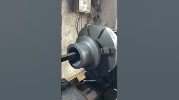 Lathe Machine Grinding #lathe #latheoperator #restoration #ytshorts #shortsvideo