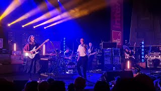 IDLES - IDEA 01 + Gift Horse, New songs, live,  Paris, 2024