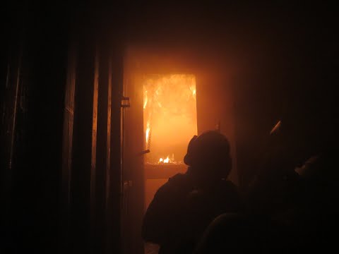 Fire Behavior -  Door Control and Vent Limited