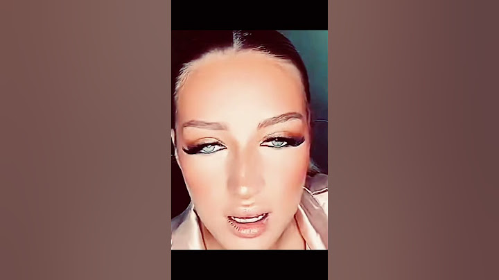 Caroline Derpienski o swoim wykształceniu: "Skończyłam dupologię"