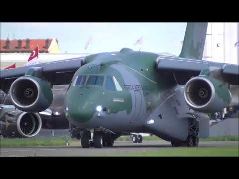 Embraer KC-390 Impressive Take off (Paris Air Show 2019)