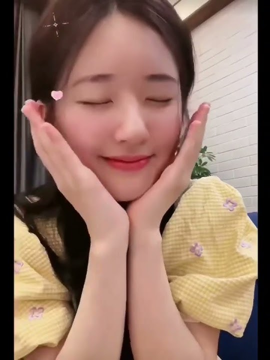 Chubby cheeks girl 🥰 #zhaolusi #shorts #赵露思 #tiktok
