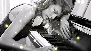 Forever & Always (Piano Version) (Taylor's Version) - Taylor Swift (Empty Arena)