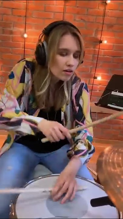 Wictoria Bialic 🥁🔥 #raggae