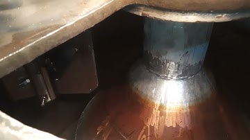 Batch type centrifugal machine plough up-down cylinder maintenance is given after trial.