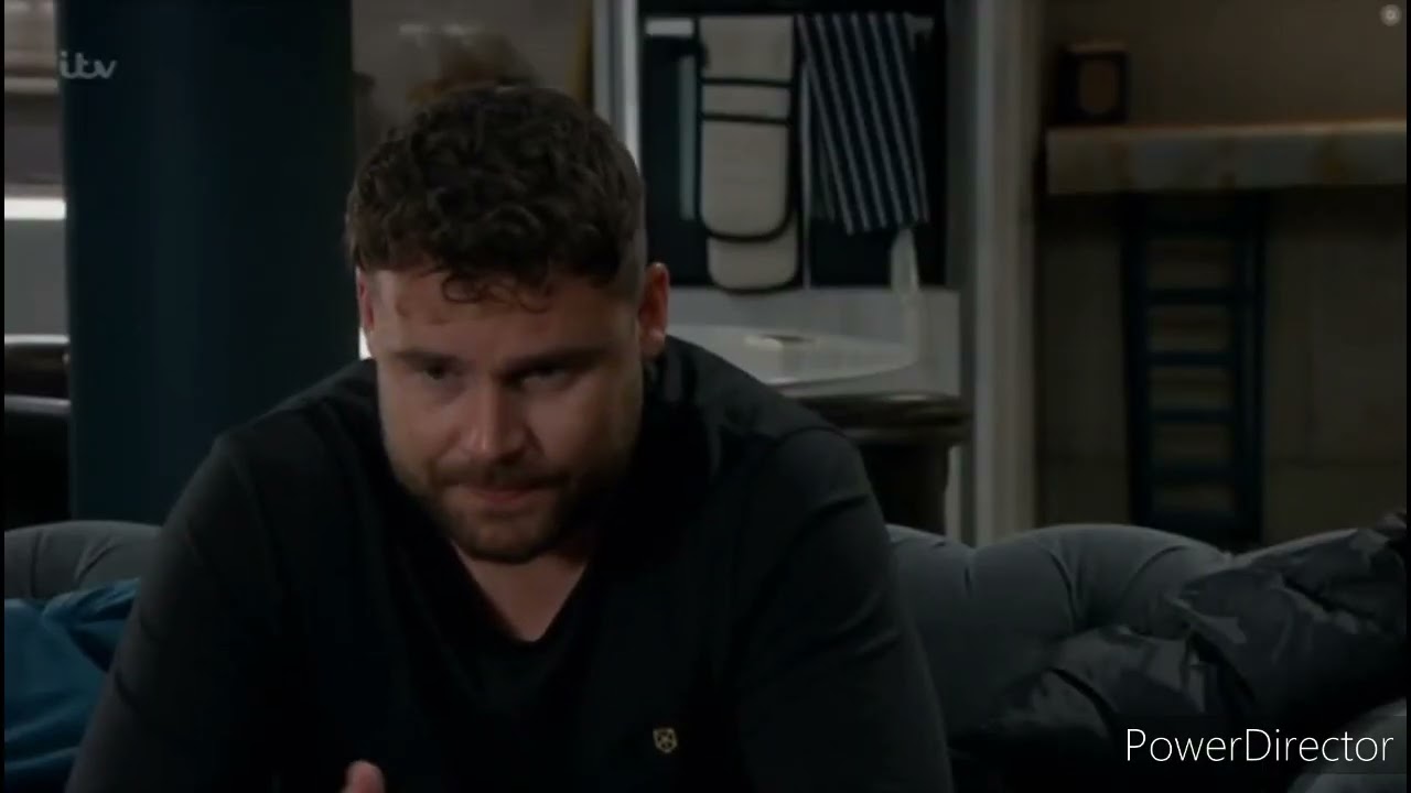 Emmerdale - Terry Attacks Liv and Her Brother Aaron Come To Her Rescue (3rd October 2022)