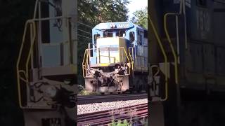 2 MEC C40-8's on ST POED at Cross Rd! 9/29/2017 #shorts