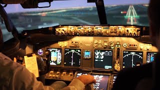Most Realistic Boeing 737 Simulator | ATOP Jet Course