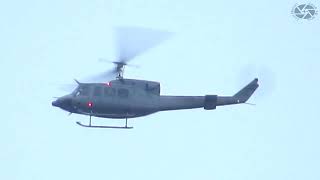 : Bell UH-1H del EA y Bell 212 de la FAA patrullando sobre Rosario