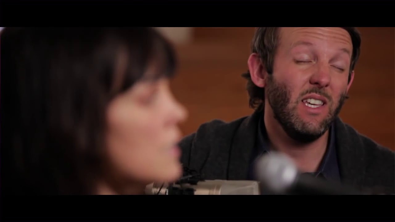 Guarda VIA DOLOROSA Ginny Owens + Andrew Greer su YouTube Guarda VIA DOLOROSA Ginny Owens + Andrew Greer su YouTube