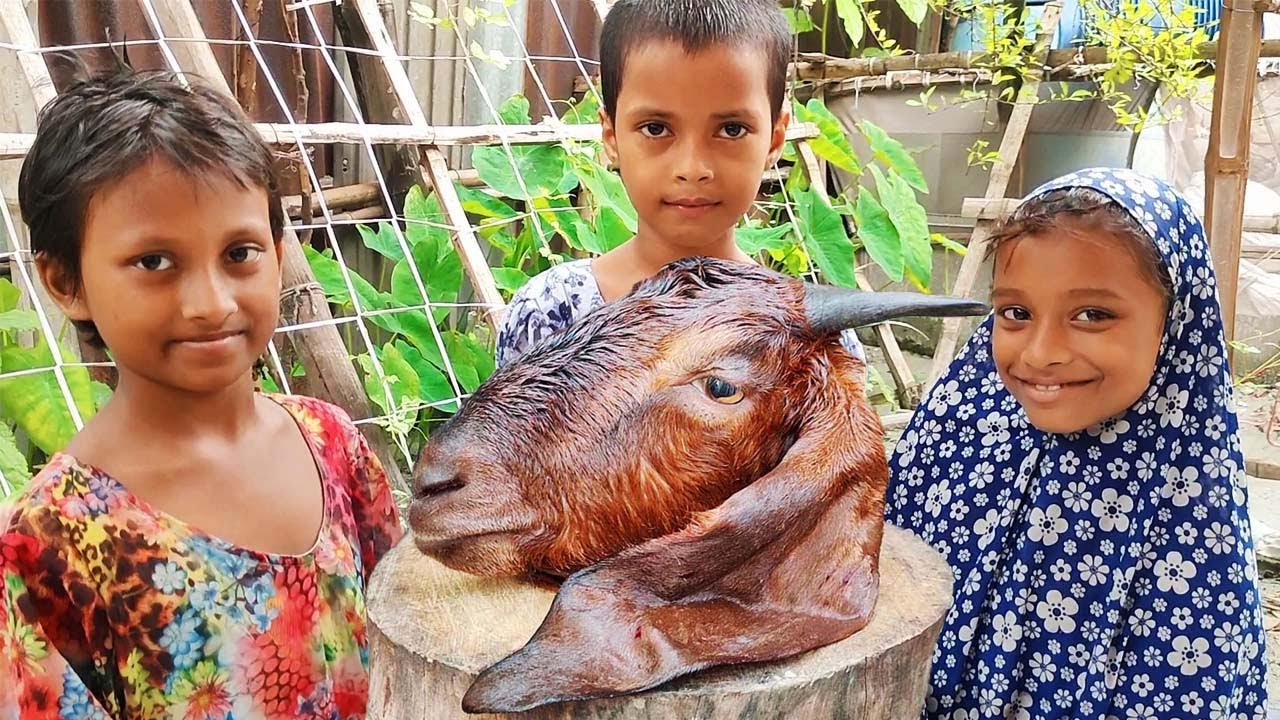 GOAT HEAD CURRY | Traditional Village Style Goat Head Curry Recipe