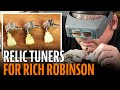 Changing Rich Robinson's Grover tuners back to vintage style Klusons