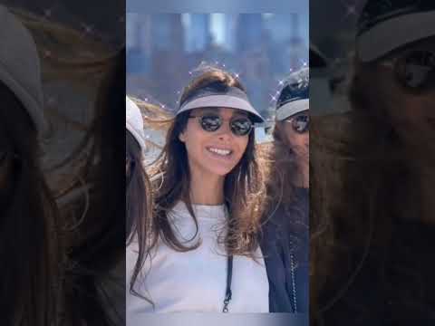 صور للفنانه نانسى عجرم أثناء استمتاعها برحله بحريه فى امريكا