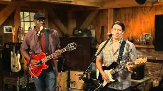 LFDH Episode 50-3 Daryl Hall with Keb Mo - Inside Outside chords