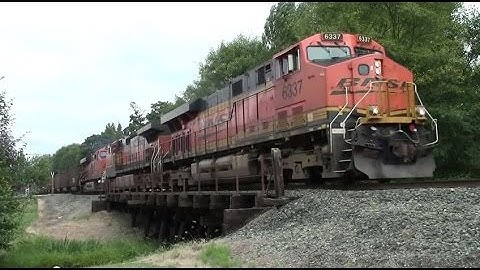 BNSF 6337 Leads Sumas Sub Empty Coal Crossing GN Wood Trestle