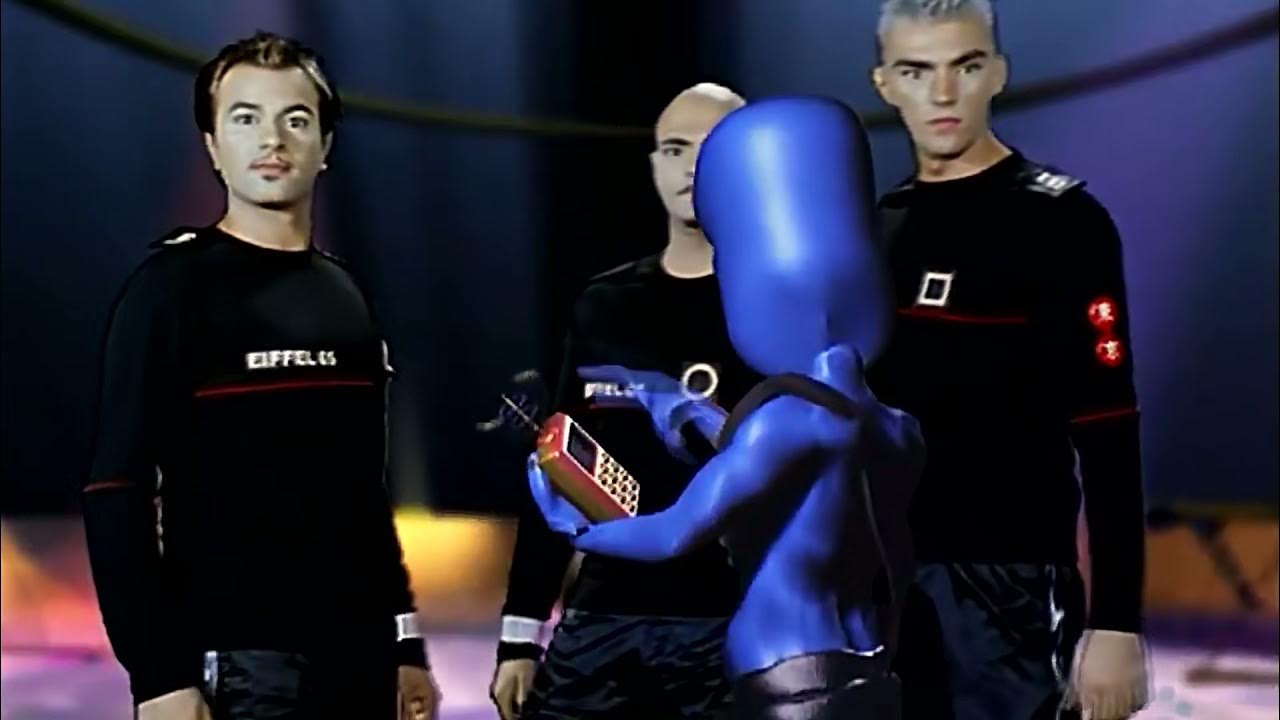 Песня мув е бади. Джеффри Джей Eiffel 65. Eiffel 65 move body. Eiffel 65 1999. Eiffel 65 2021.