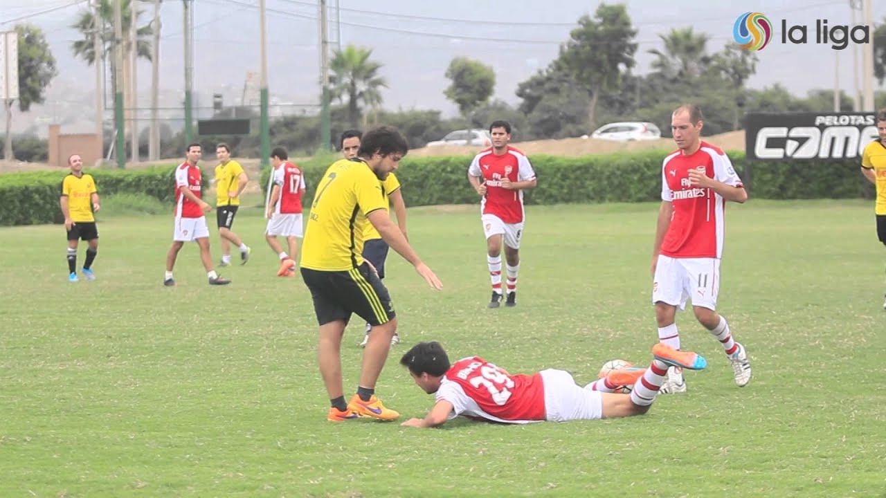 Arsenal (2015) 0-1 Borussia Dortmund (2002) - Octavos de Final _ la Liga Deportiva camera iphone 8 plus apk
