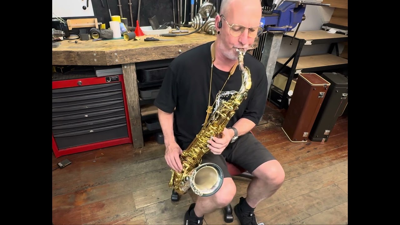 YANAGISAWA W032 Solid Silver Neck Bell Bronze Body FOR SALE Contact YANAGISAWA W032 Solid Silver Neck Bell Bronze Body FOR SALE Contact