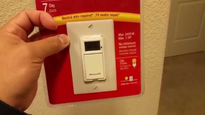 Honeywell 7-Day Programmable Light Switch Timer - White (RPLS530A1038) 