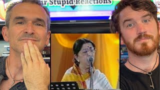 Lata Mangeshkar - Jo Wada Kiya (AMAZING Live Performance) REACTION!!