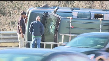 Van flips on its side on I-680 in Youngstown, driver left scene