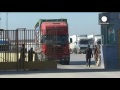 Syria: Tens of thousands fleeing Aleppo remain stranded at Turkey border