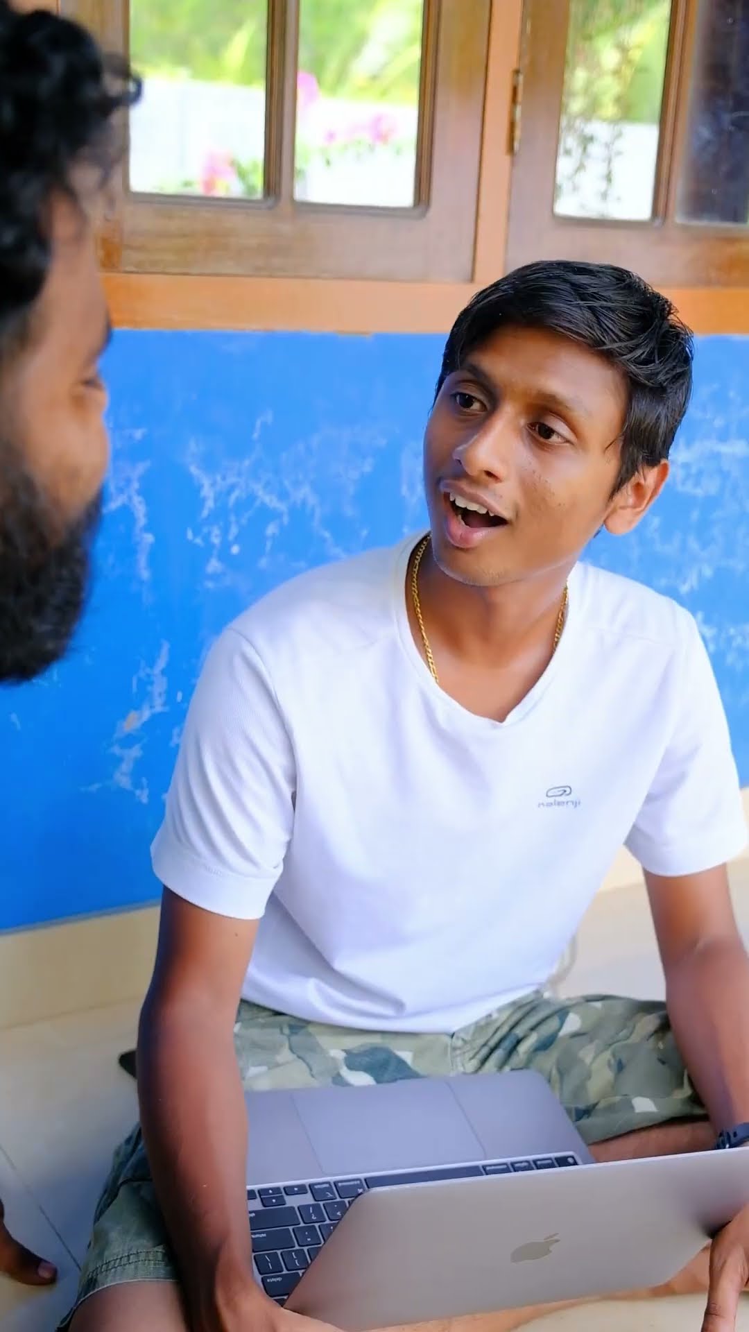 ലാപ്ടോപ്പ് അടിച്ചുപോയി ഷൂട്ടിങ്ങിനു വരാതെ അജു മച്ചാൻ | M4 Tech | #shorts