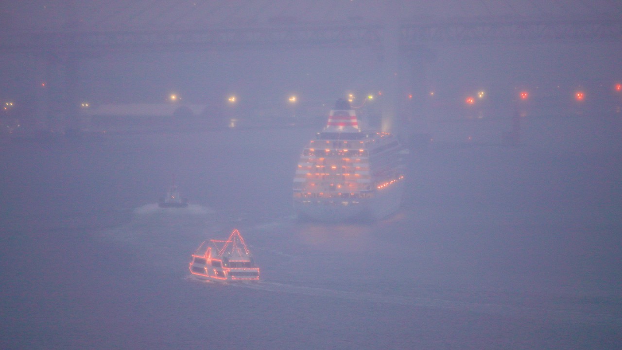 飛鳥II - ASUKA II -　離岸・出航（横浜港大さん橋）　[4K](2026年3月3日)